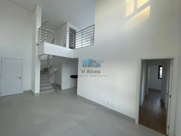 Cobertura Alto Padrão 3 quartos sendo 01 suíte, 2 vagas. À venda, no bairro Cidade Nova!