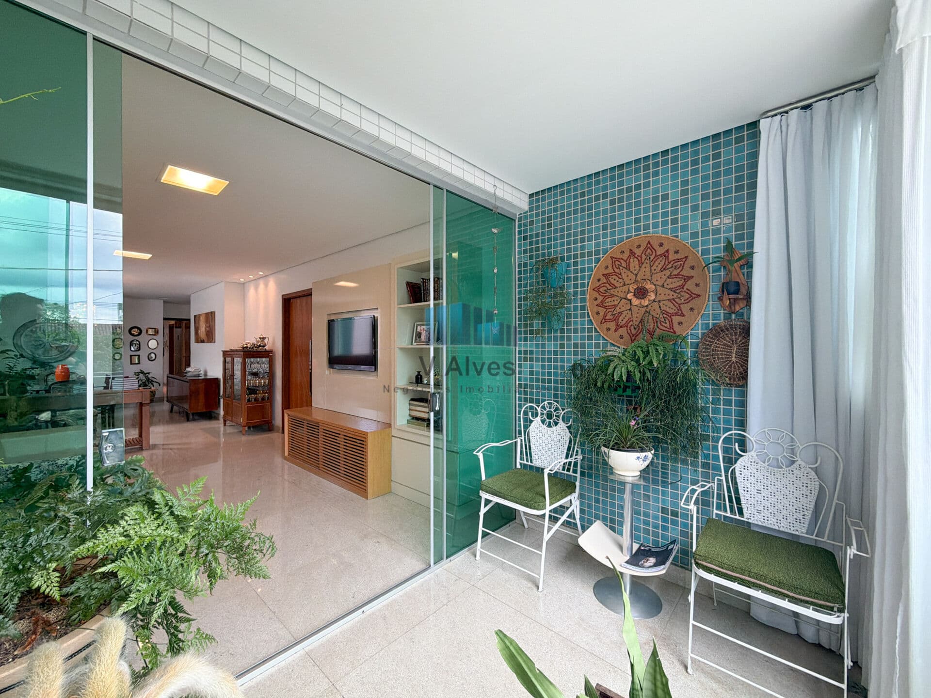 ÁREA PRIVATIVA | 4 QUARTOS | 4 VAGAS – BAIRRO CIDADE NOVA | R$ 1.530.000