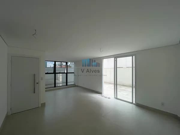 Apartamento com área privativa, 4 quartos, 3 vagas. À venda, no bairro Cidade Nova