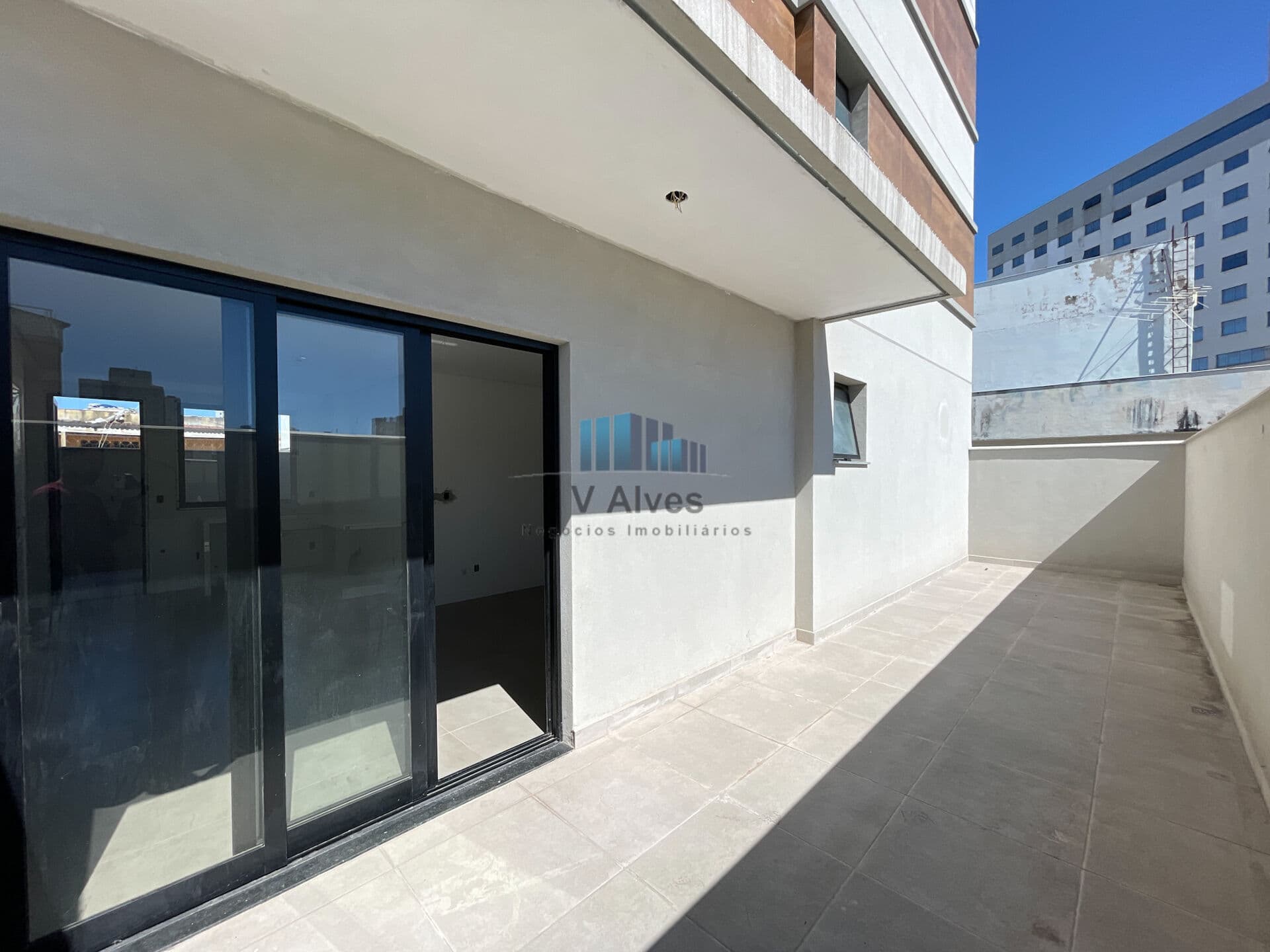 Apartamento área privativa, 3 quartos sendo 01 suíte, 2 vagas. À venda, no bairro União!