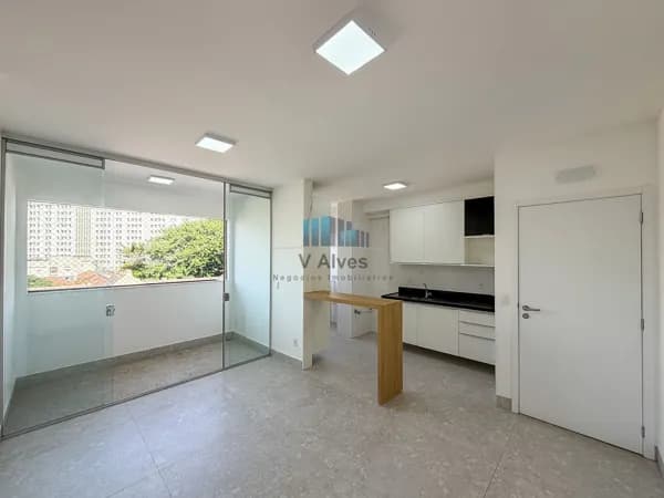 Apartamento com 2 quartos, 2 vagas em prédio com lazer completo. À venda, em localização estratégica do Santa Efigência!