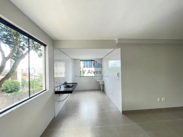 Apartamento 2 quartos,2 vagas. À venda, no bairro Ipiranga!