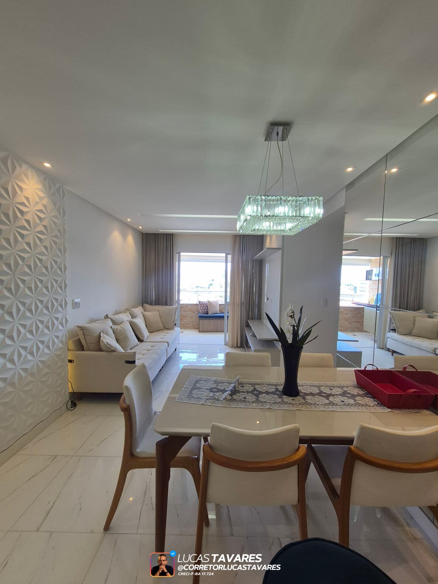 Apartamento à venda, 3 quartos (1 suíte), Pitangueiras, Lauro de Freitas.