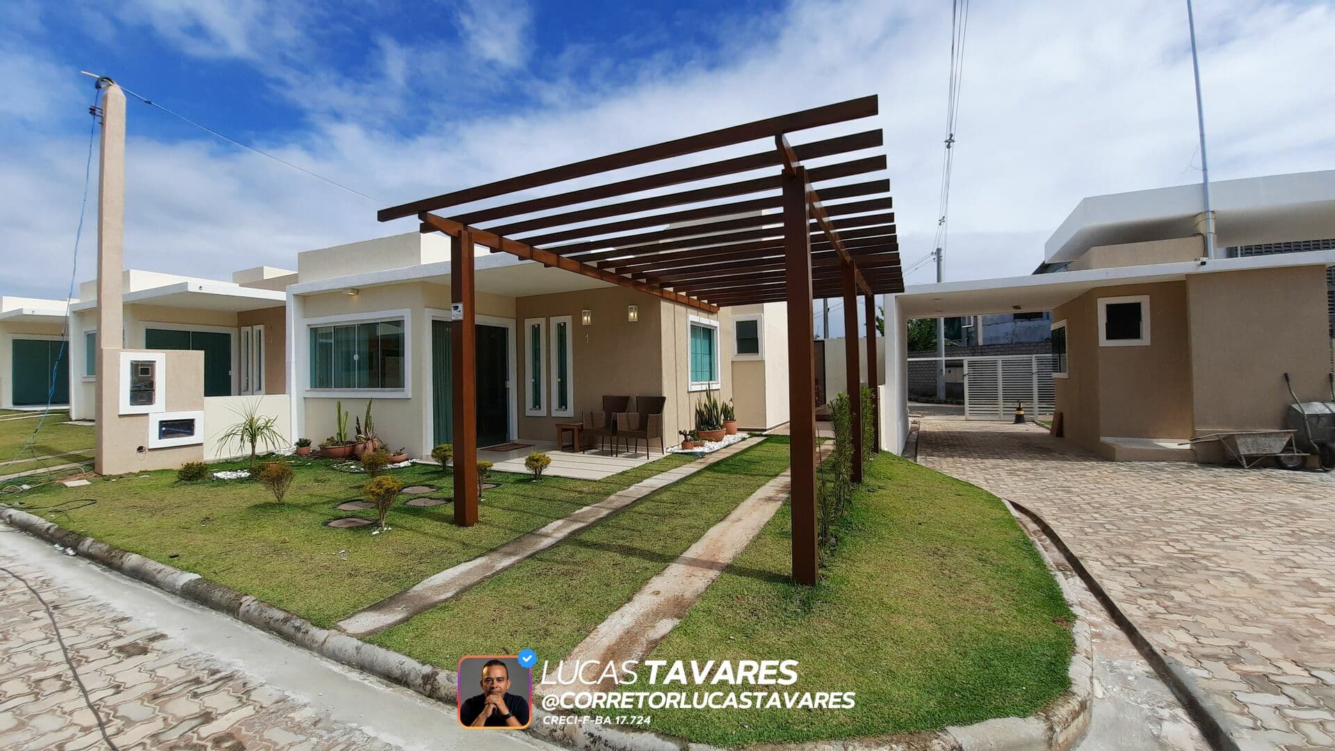 Casa Terrea com 2/4 e suíte no condominio Busca Vida Side Concept - Abrantes