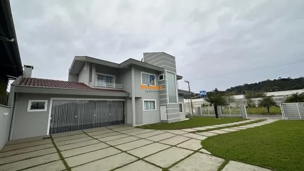 Casa em Guabiruba - Centro