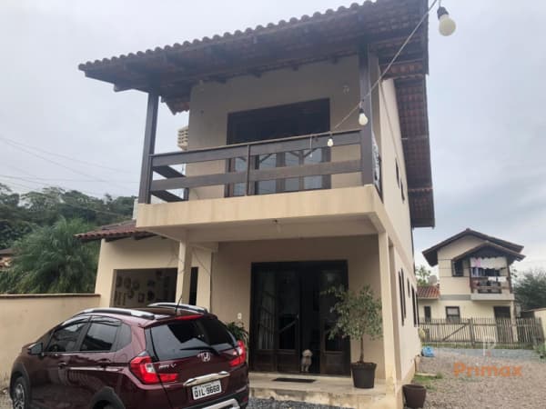 Casa à venda em Brusque/SC