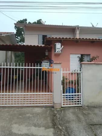 Casa em Brusque - Águas Claras