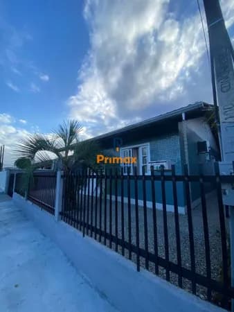 Casa baixa à Venda com 3 Dormitórios no Bairro Rio Branco – Brusque/SC