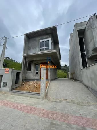 Casa à venda em no Bairro São João em Brusque - SC