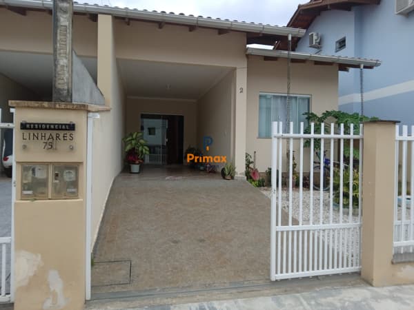 Casa com 2 quartos no Rio Branco