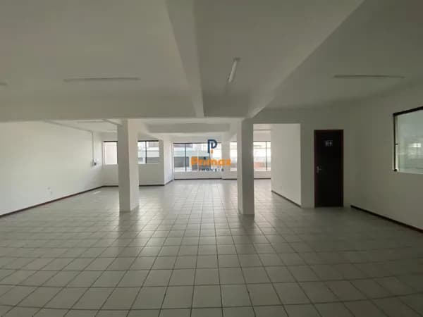 Sala/Conjunto em Brusque - Centro 1
