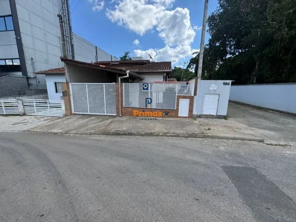 Casa em Brusque - Rio Branco