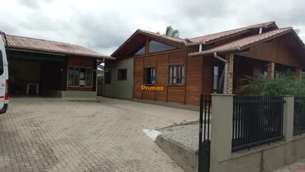 Casa em Guabiruba - São Pedro