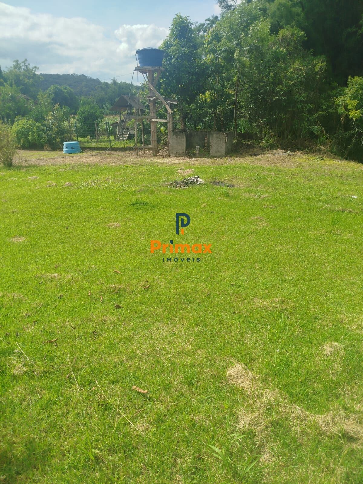 Terreno à venda no Centro de Guabiruba/SC