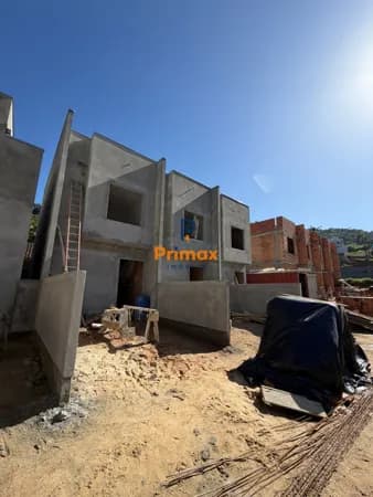 Casa 2 quartos no bairro Azambuja!