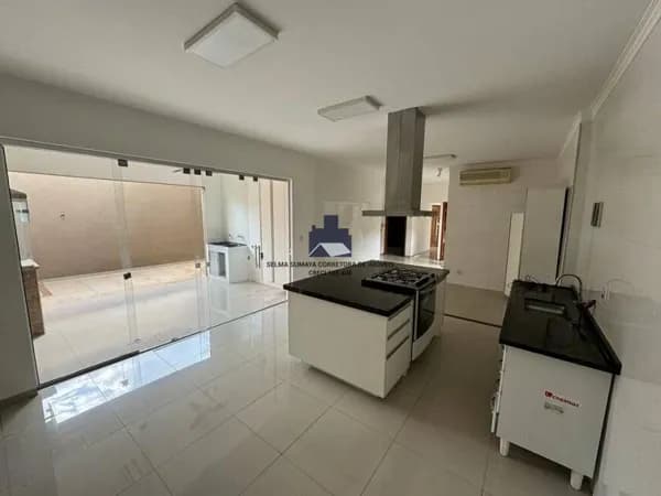 Casa em São José do Rio Preto - Parque Residencial J. Macedo
