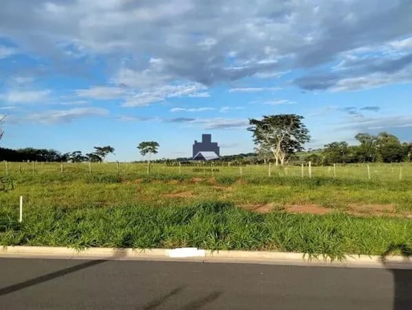 Terreno à venda no bairro Setjardim schmitt - São José do Rio Preto/SP
