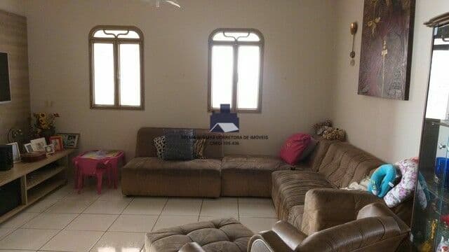 Casa em São José do Rio Preto - Jardim Nazareth