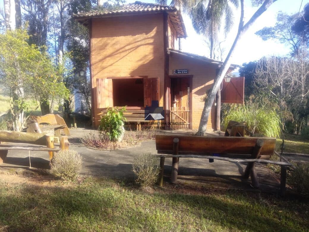 Chalé à venda no bairro Barreirinho - Santo Antônio do Pinhal/SP