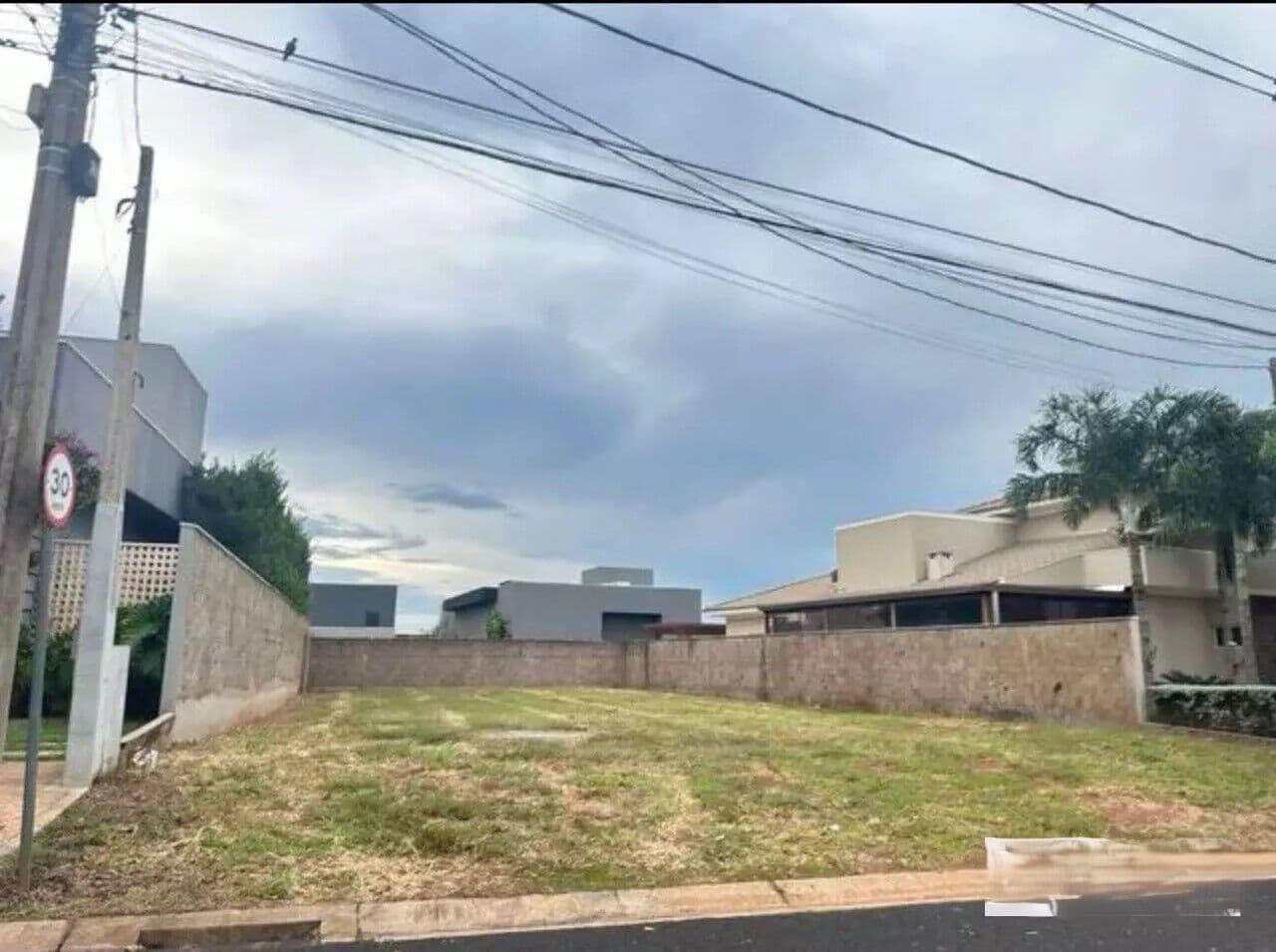 Terreno à venda no Condominio Parque Residencial Damha VI - São José do Rio Preto/SP