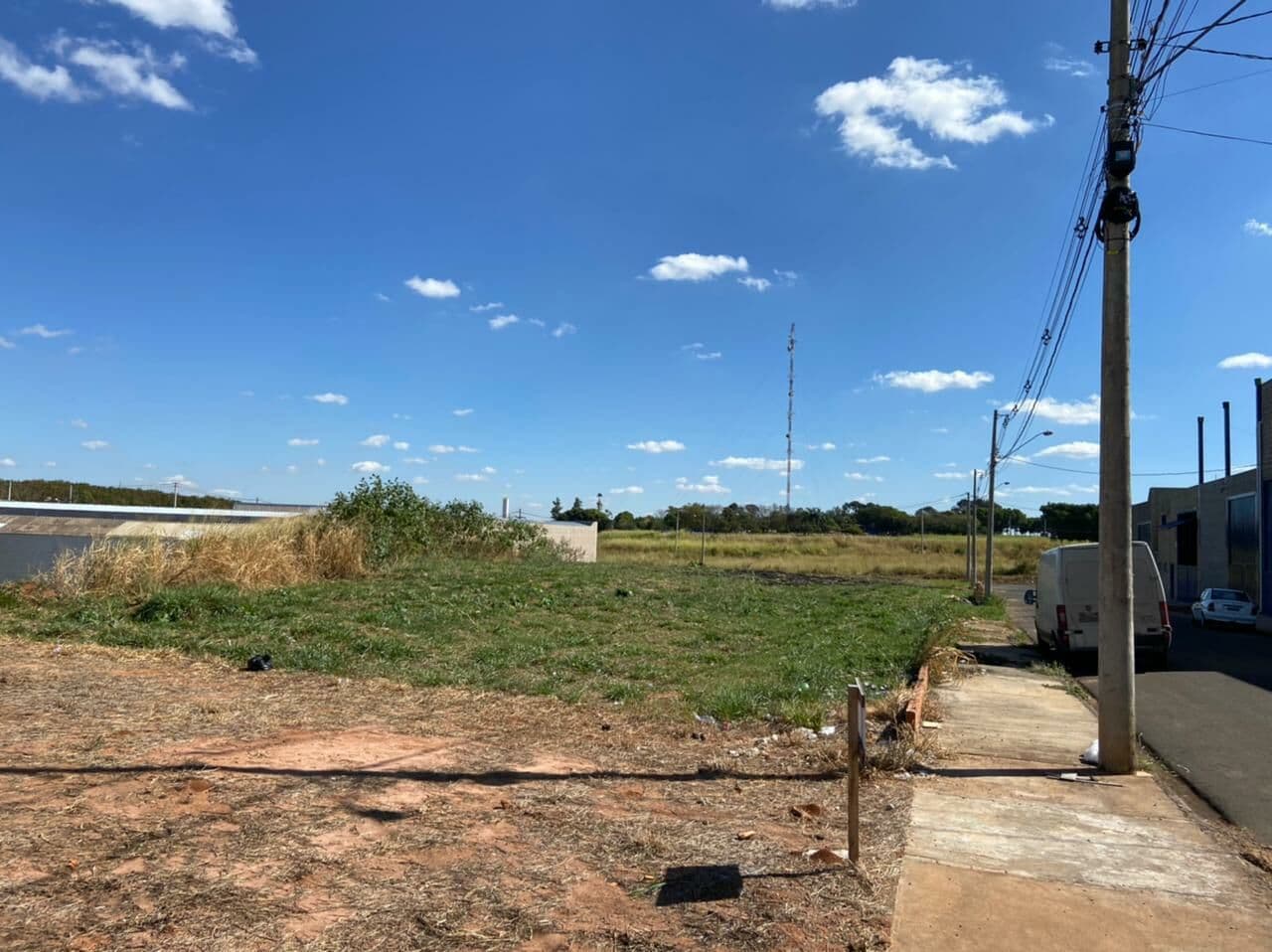 Lote/Terreno em Mirassol - Loteamento São Bernardo