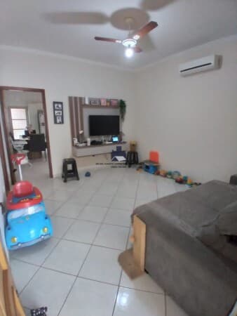 Casa à venda no bairro Parque das Aroeiras I - São José do Rio Preto/SP
