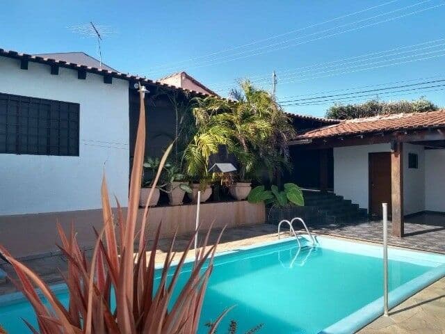 Casa em São José do Rio Preto - Jardim Nazareth