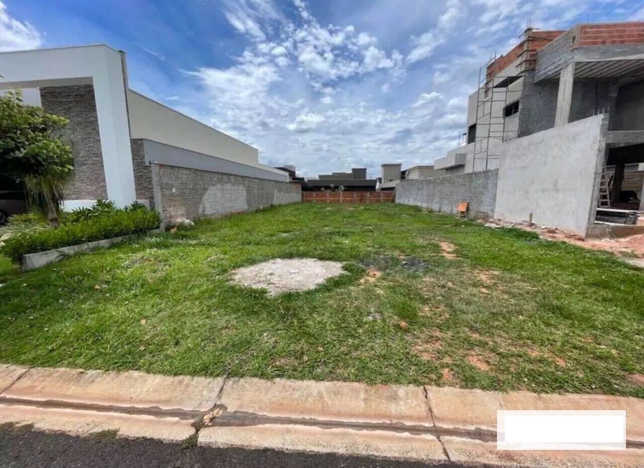 Terreno à venda no Condominio Parque Residencial Damha VI - São José do Rio Preto/SP