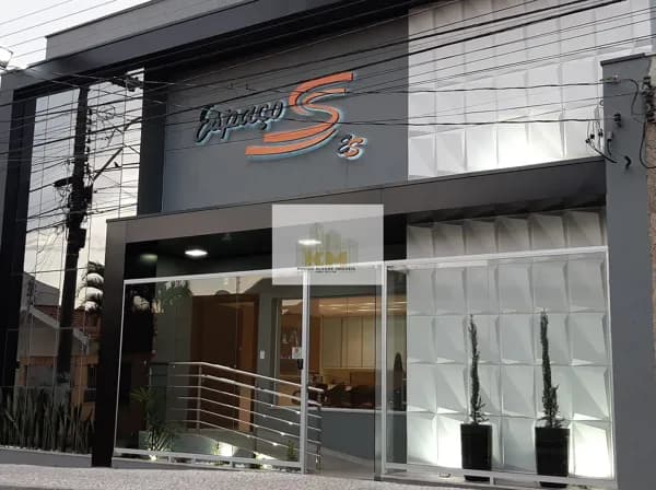 🏢 Sala Comercial para Locação – Centro de Pouso Alegre/MG - R$10.000,00