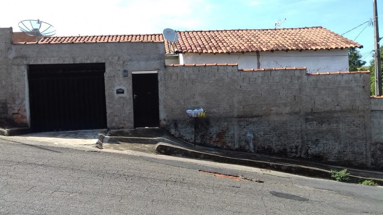 Casa à venda no bairro Residencial Morumbi em Pouso Alegre/MG