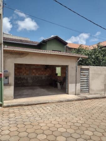 Casa à venda no bairro José Brandão De Oliveira em Pouso Alegre/MG