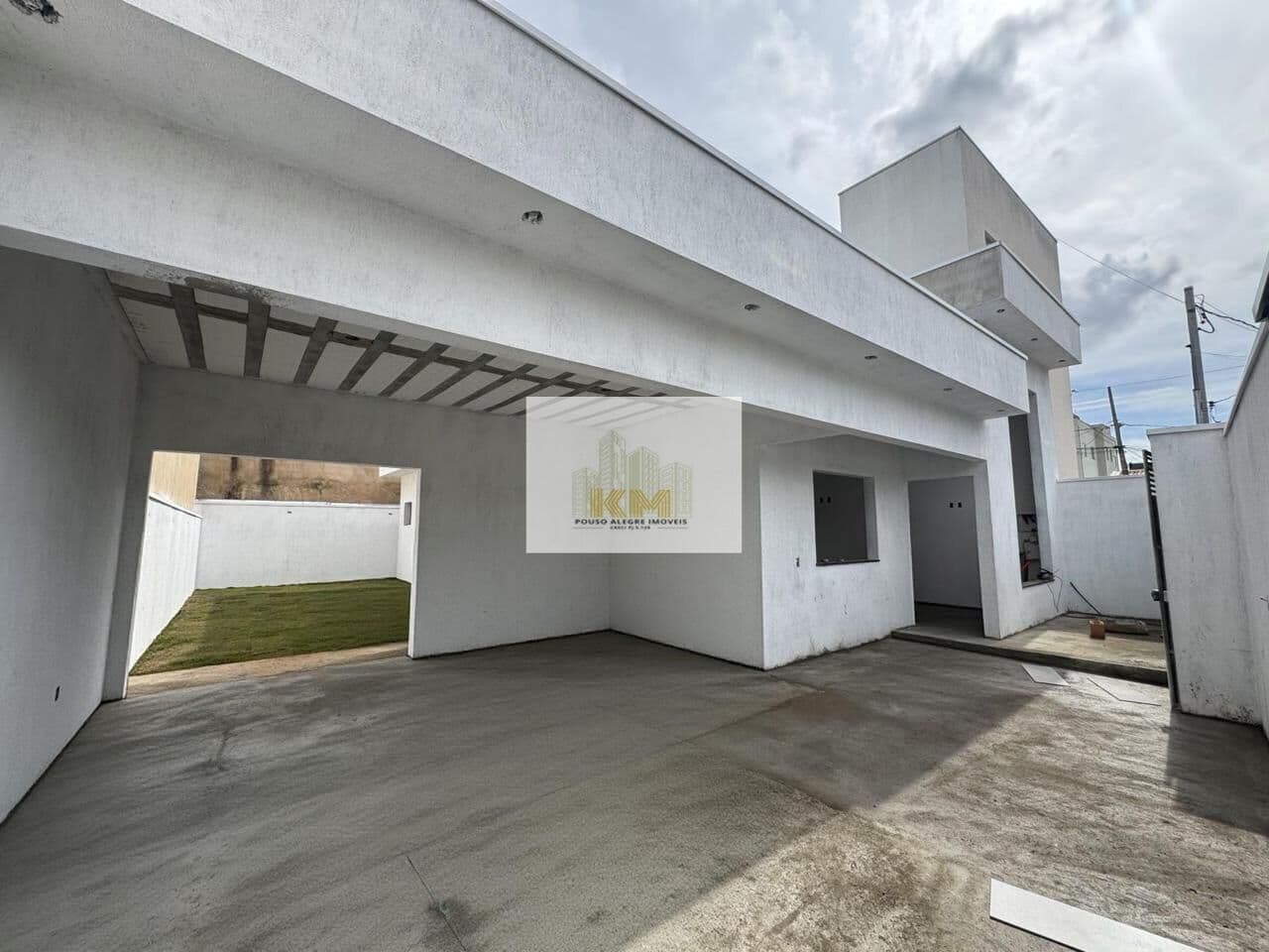 Casa à venda no Bairro Parque Real - R$750.000,00
