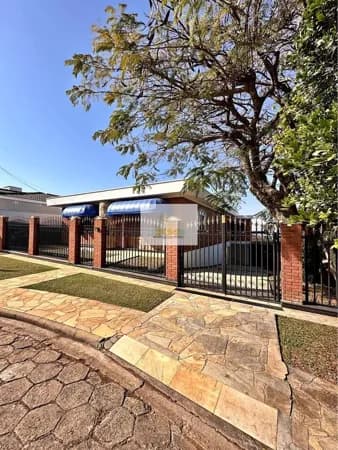 Casa de Alto Padrão para Locação – Santa Doroteia - R$5.000,00