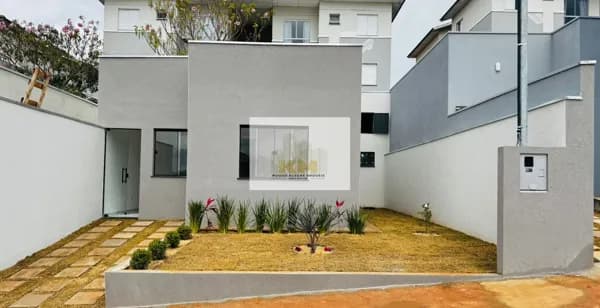 Casa à Venda no Cidade Jardim - R$ 380.000,00