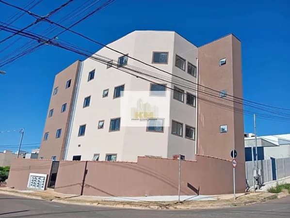 Kitinet à venda no Parque Real - R$150.000,00