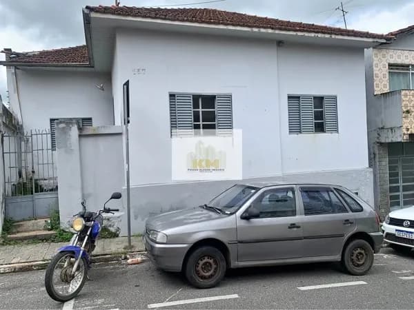 Casa em Pouso Alegre - Centro
