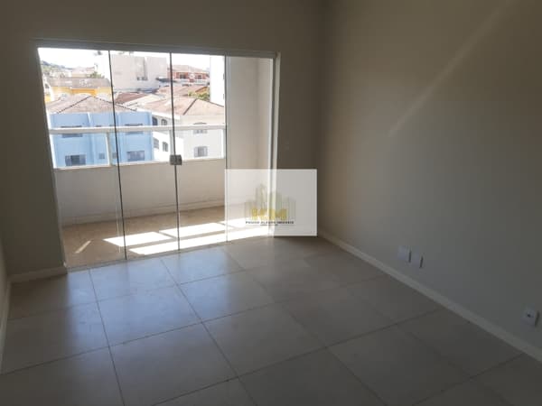 Apartamento à venda no bairro João Paulo II em Pouso Alegre/MG