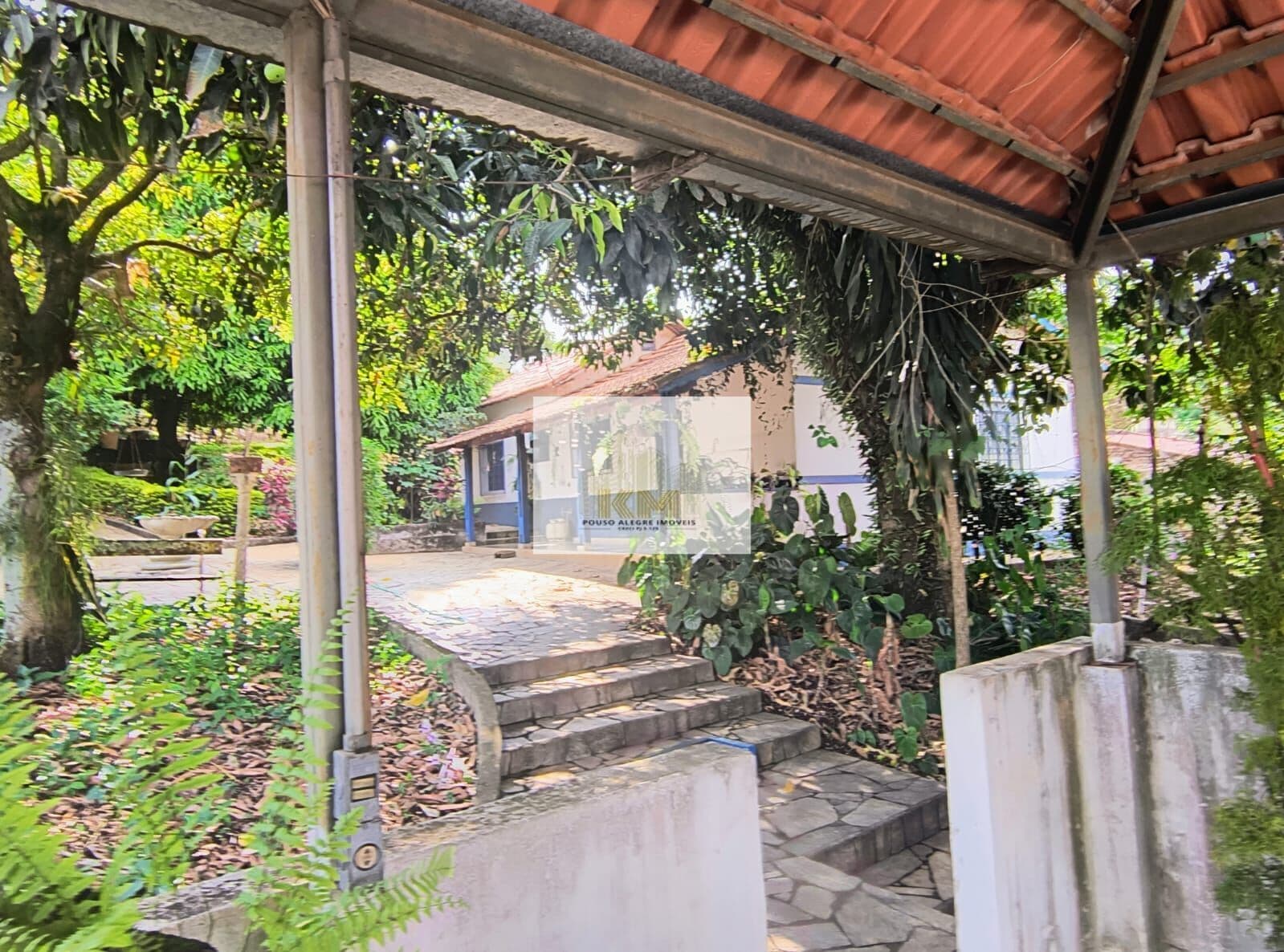 Linda Chácara dentro da Cidade 2326mts² R$3.300.000,00