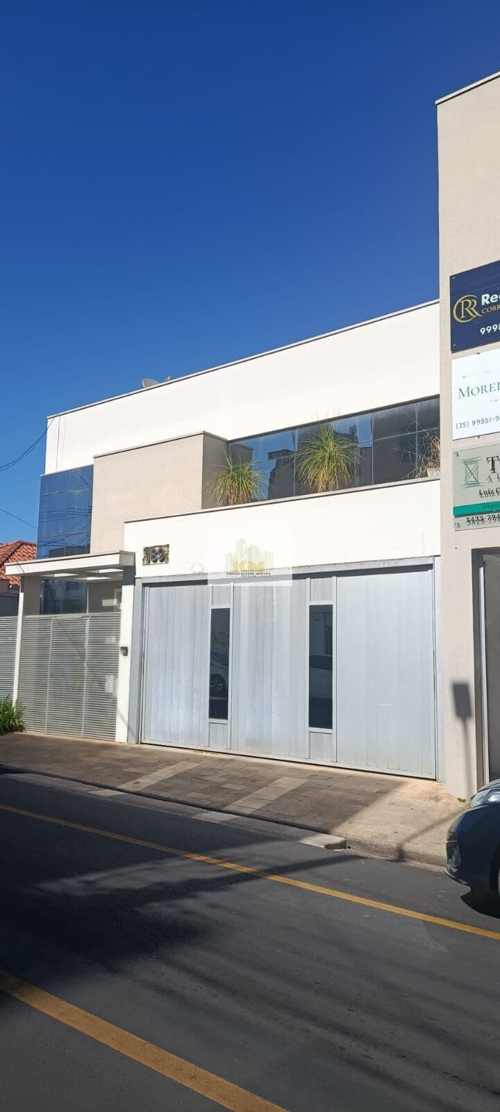 Sala Comercial Mobiliada no Centro Disponível para Locação