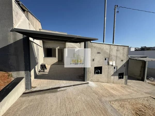 Casa à venda Parque Real - R$ 330.000,00