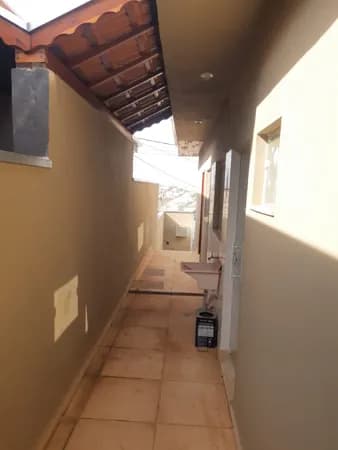 Casa à venda no bairro Parque Real em Pouso Alegre/MG