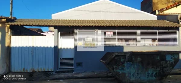 Casa no Jardim Aeroporto à venda