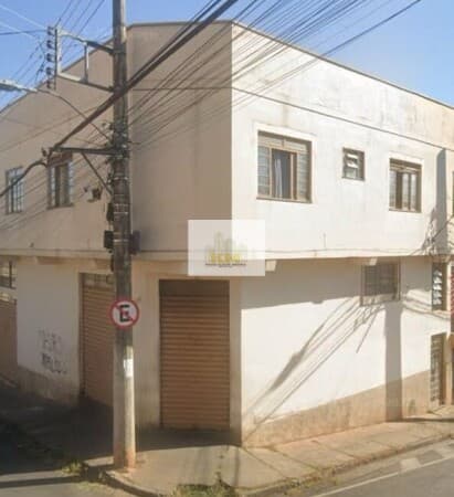 Apartamento Padrão R$ 215.000,00