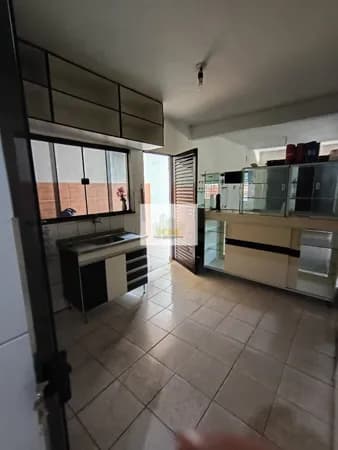 Casa à venda no Centro- R$450.000,00