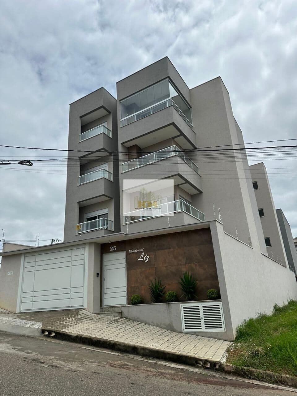 Apartamento em Dindinha, Pouso Alegre/MG