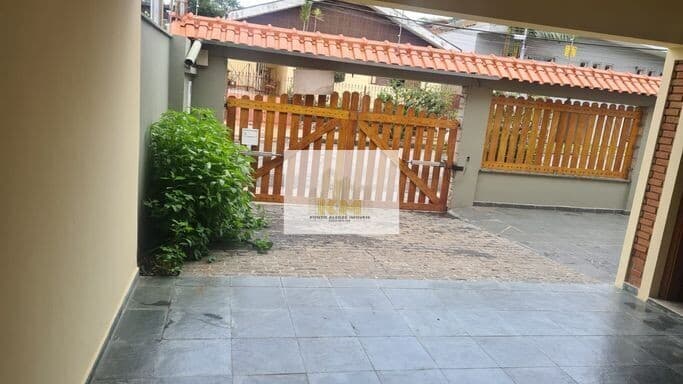 Casa em Poços de Caldas - Marçal Santos