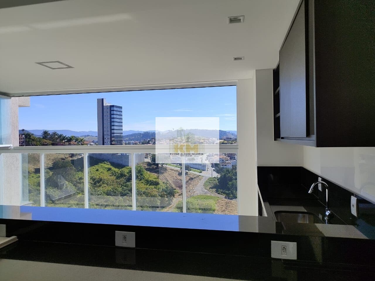 Apartamento à venda no Medicina - 1.100.000,00