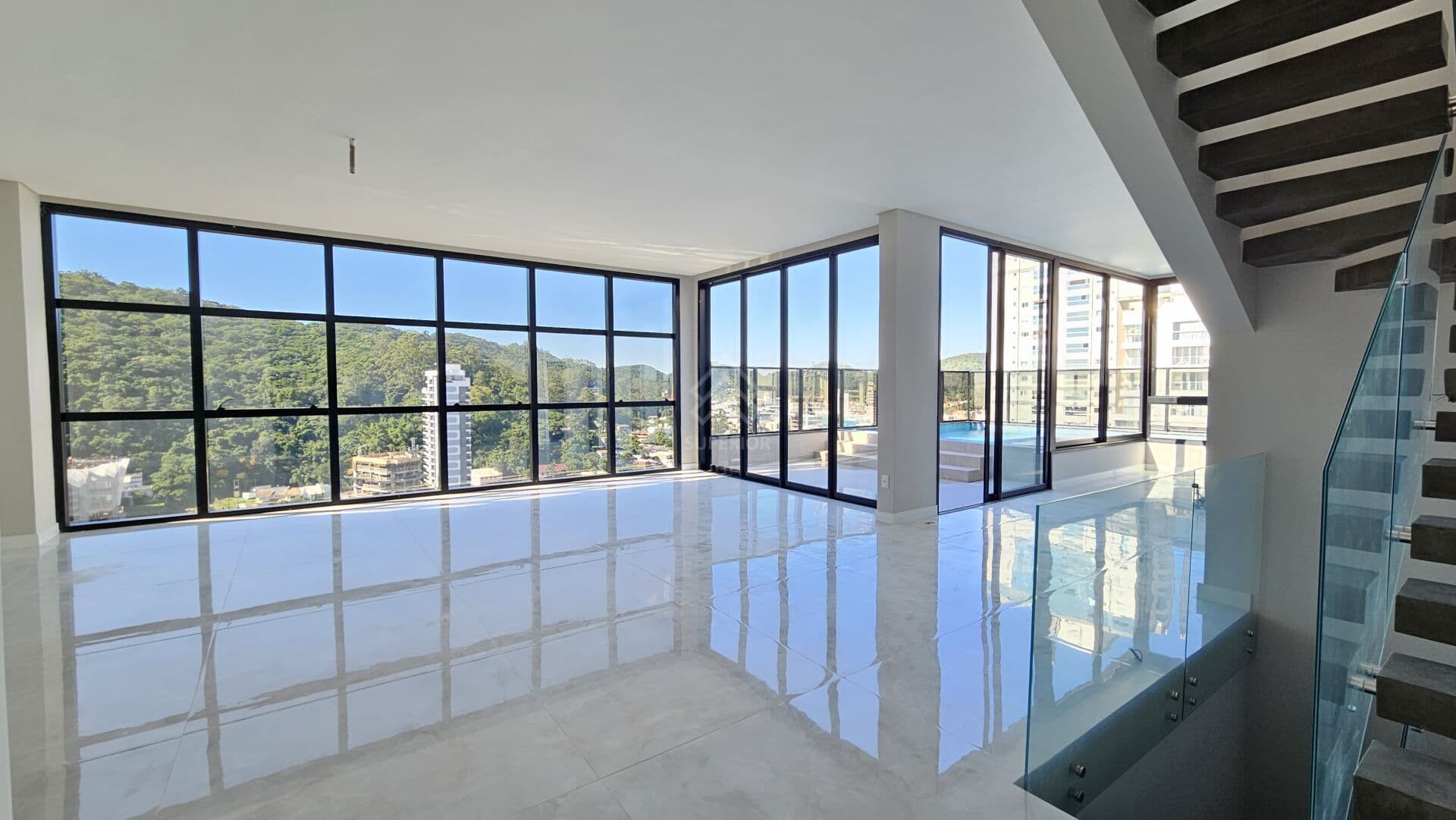 Sun Coast Residence | Cobertura Triplex