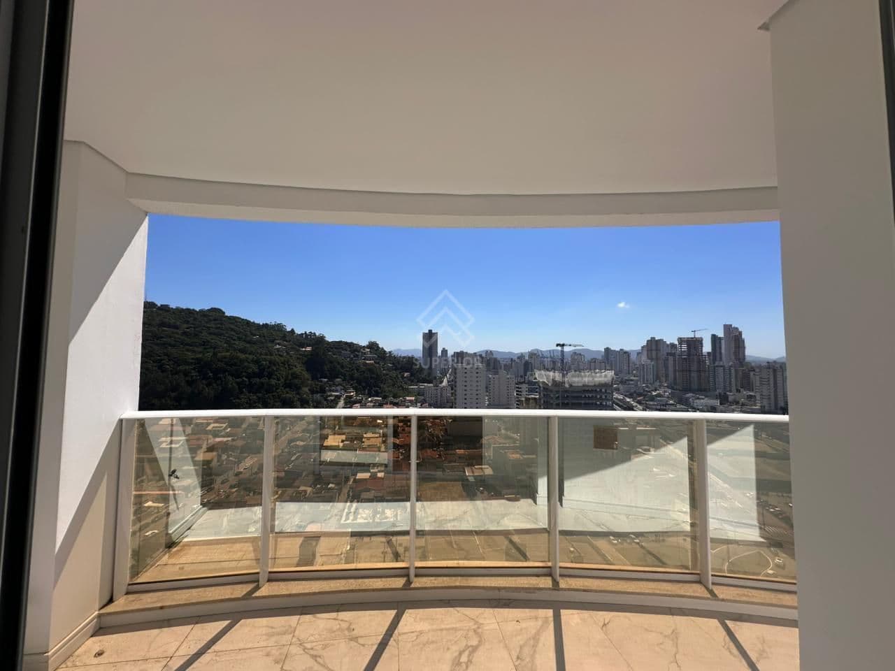 Apartamento 2 suítes de 90m2 privativos