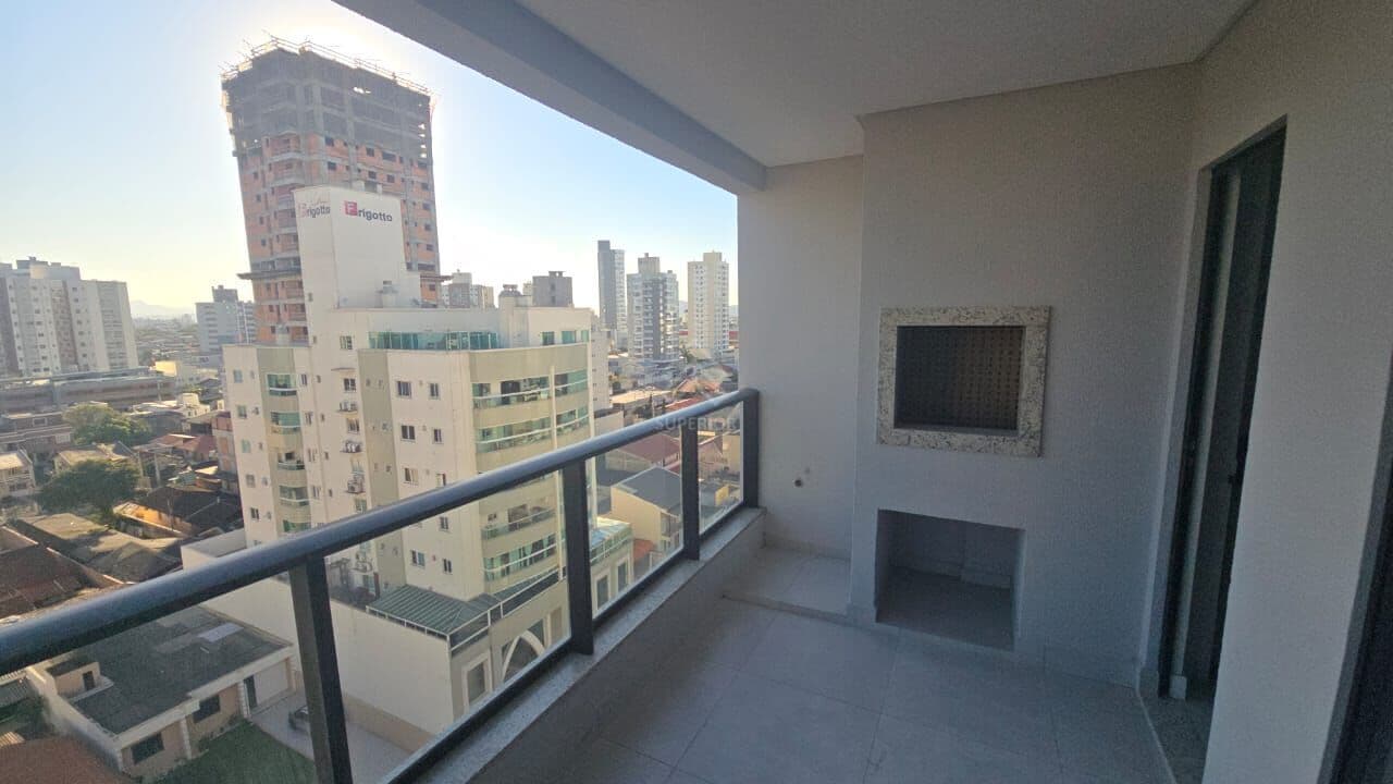 Apartamento 2 dormitórios sendo 1 suíte Vila operária Itajaí